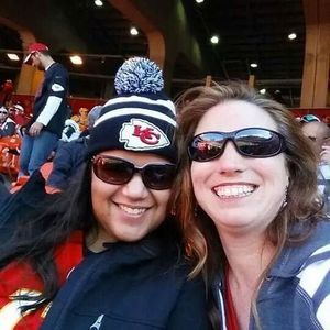 Meet your Posher, Ana